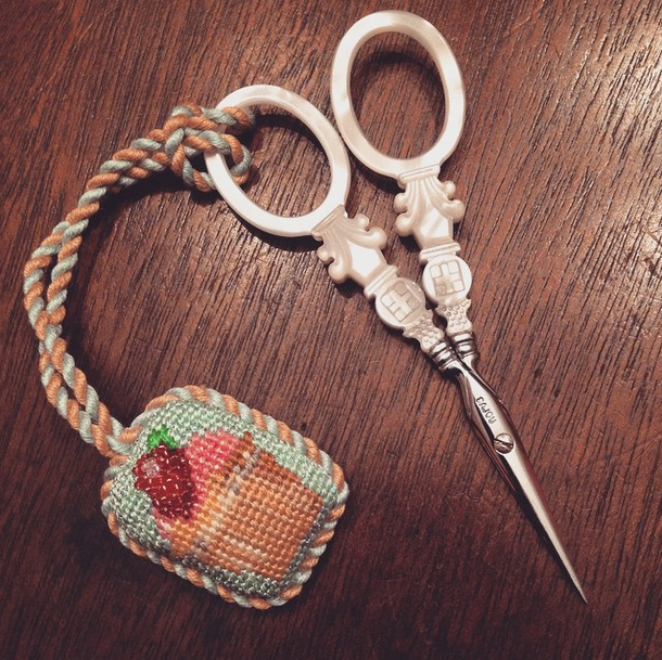 Ft. Bragg, North Carolina- Cupcake Scissor Fob